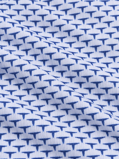 Performance-Pullover in Elfenbein mit dezentem geometrischem Muster und kurzem Reißverschluss