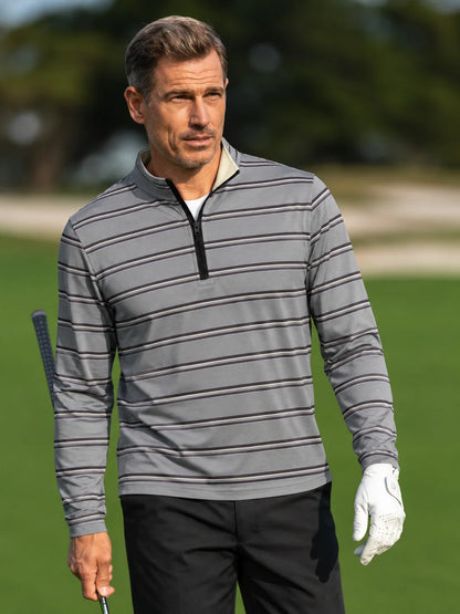 Melierter grauer Golf-Pullover mit feinen Streifen und Viertelreißverschluss aus Funktionsmaterial