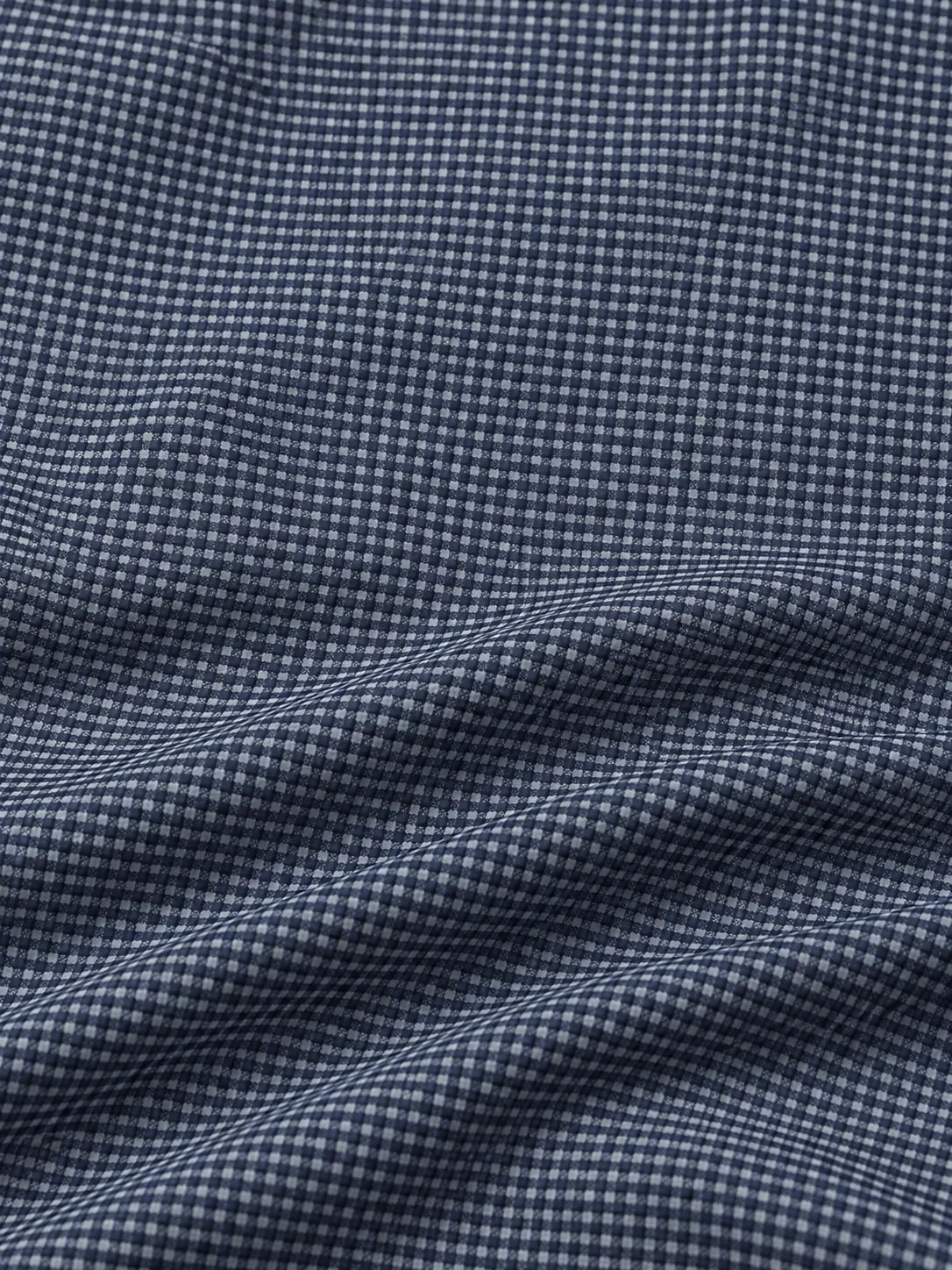 Golf-Pullover in Tiefblau mit feinem Karomuster und kurzem Reißverschluss